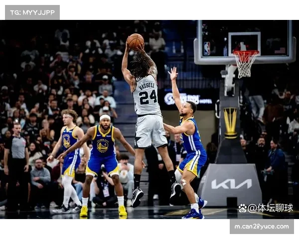 马刺底角三分出手占比33%联盟第一 瓦塞尔尚帕涅合计14中12